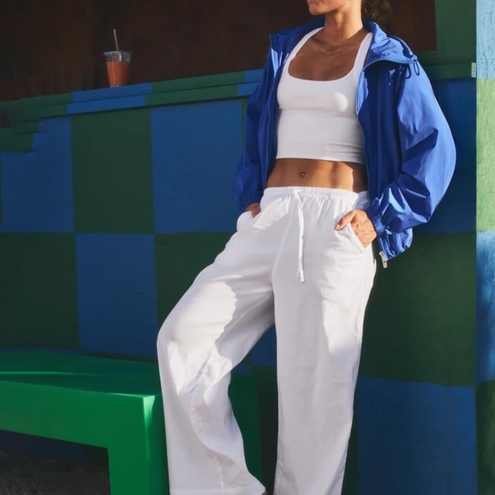 Athleta Mid Rise Wide Leg White Pants